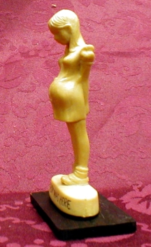 WWII Kilroy Was Here Sightings Preganant figurine